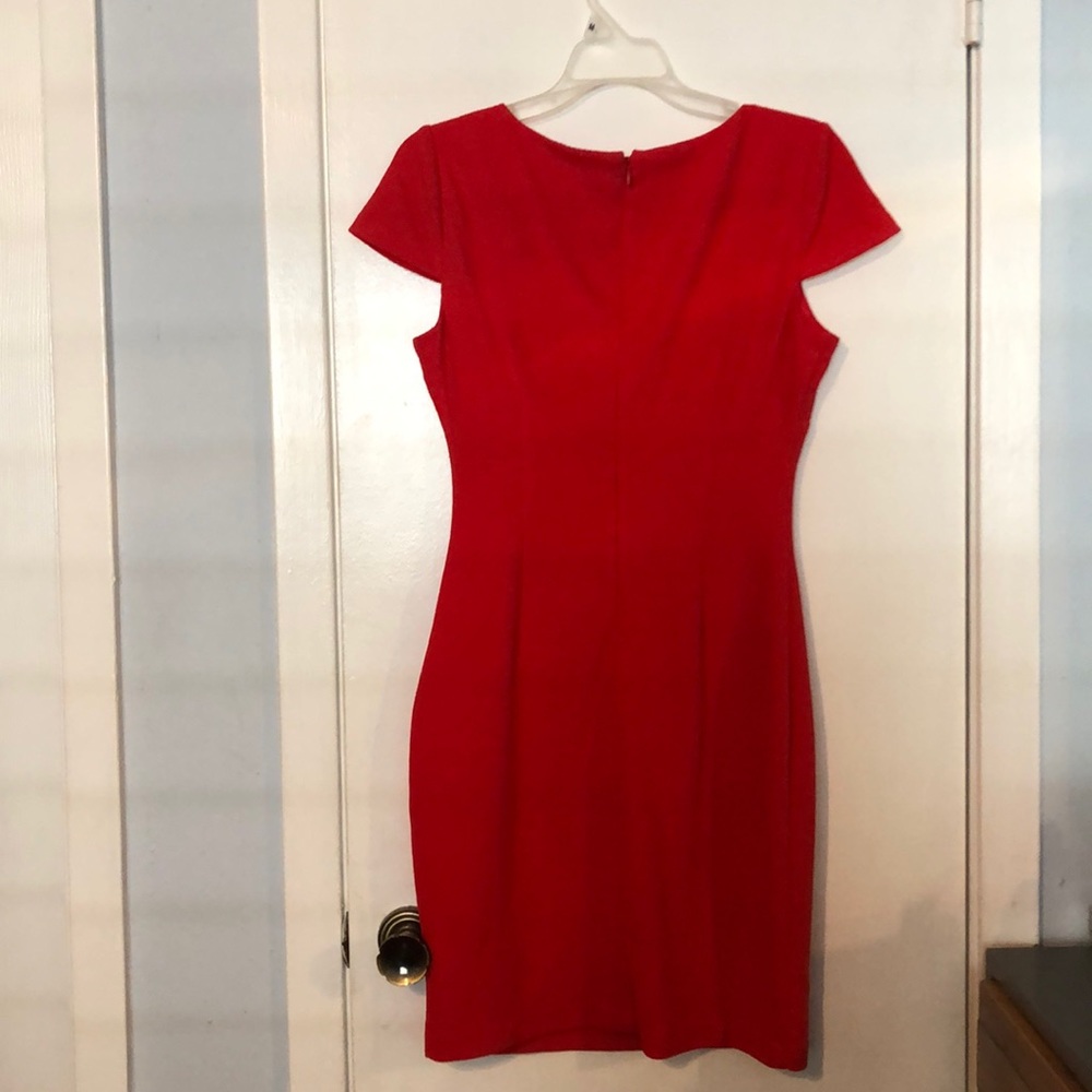 Dress - Picture 3 of 4